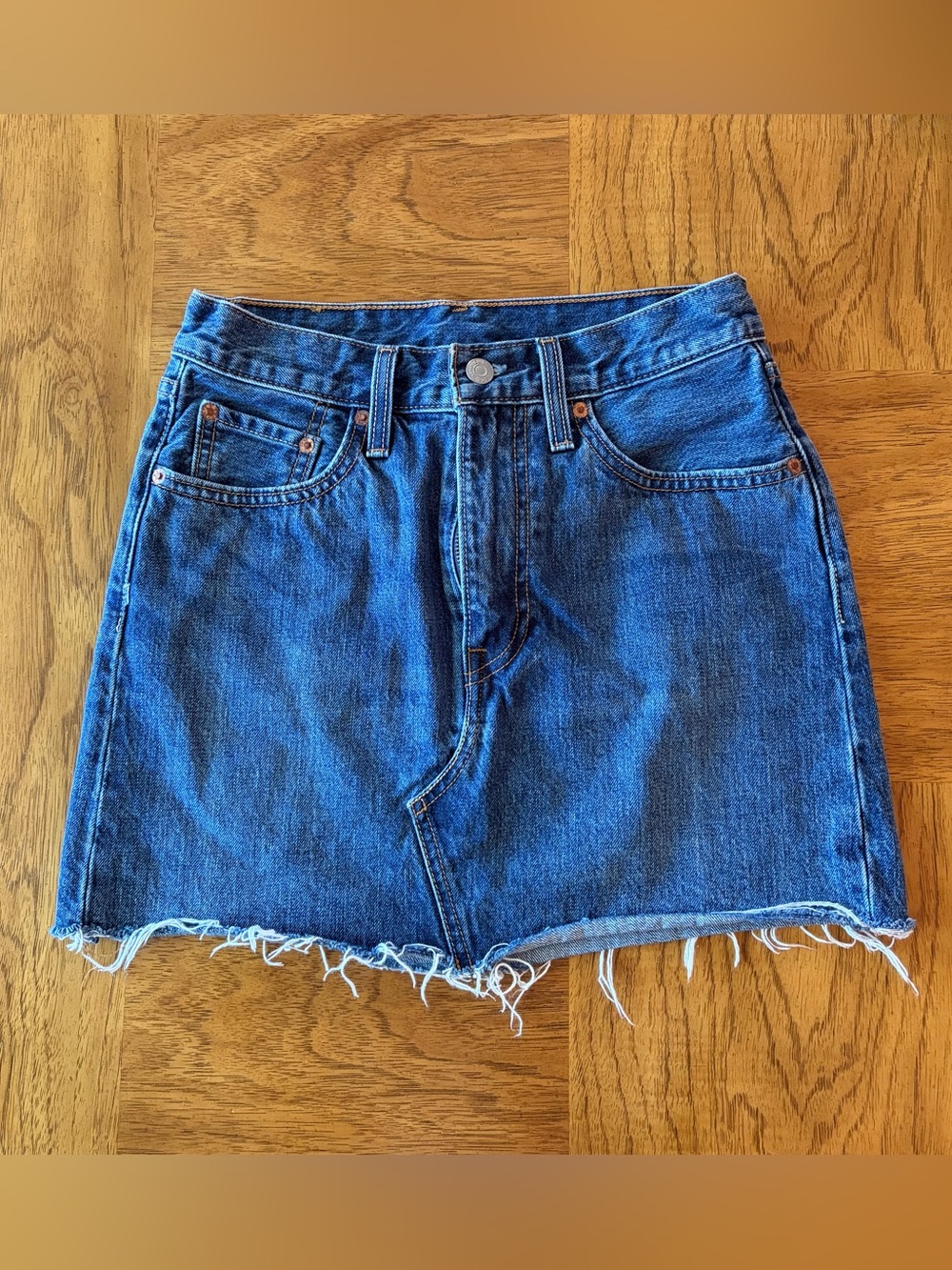 Levi’s medium wash denim mini skirt